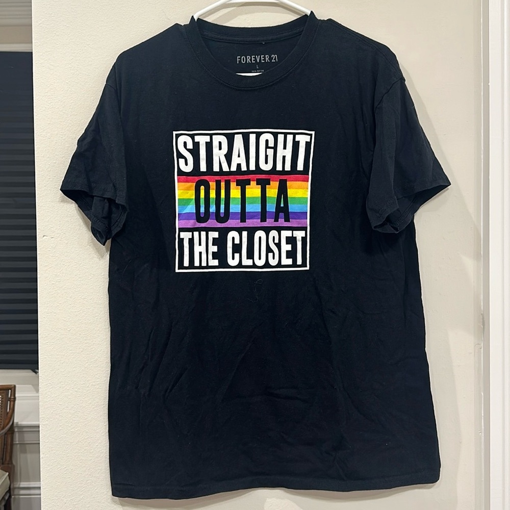 Forever 21 straight outta the closet pride tee- large